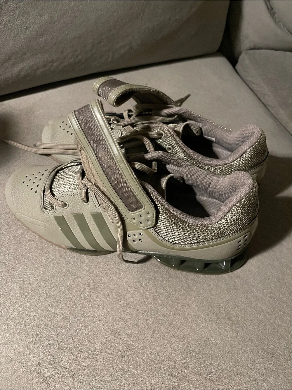 Size 10 Adidas Adipower weightlifting shoes steel